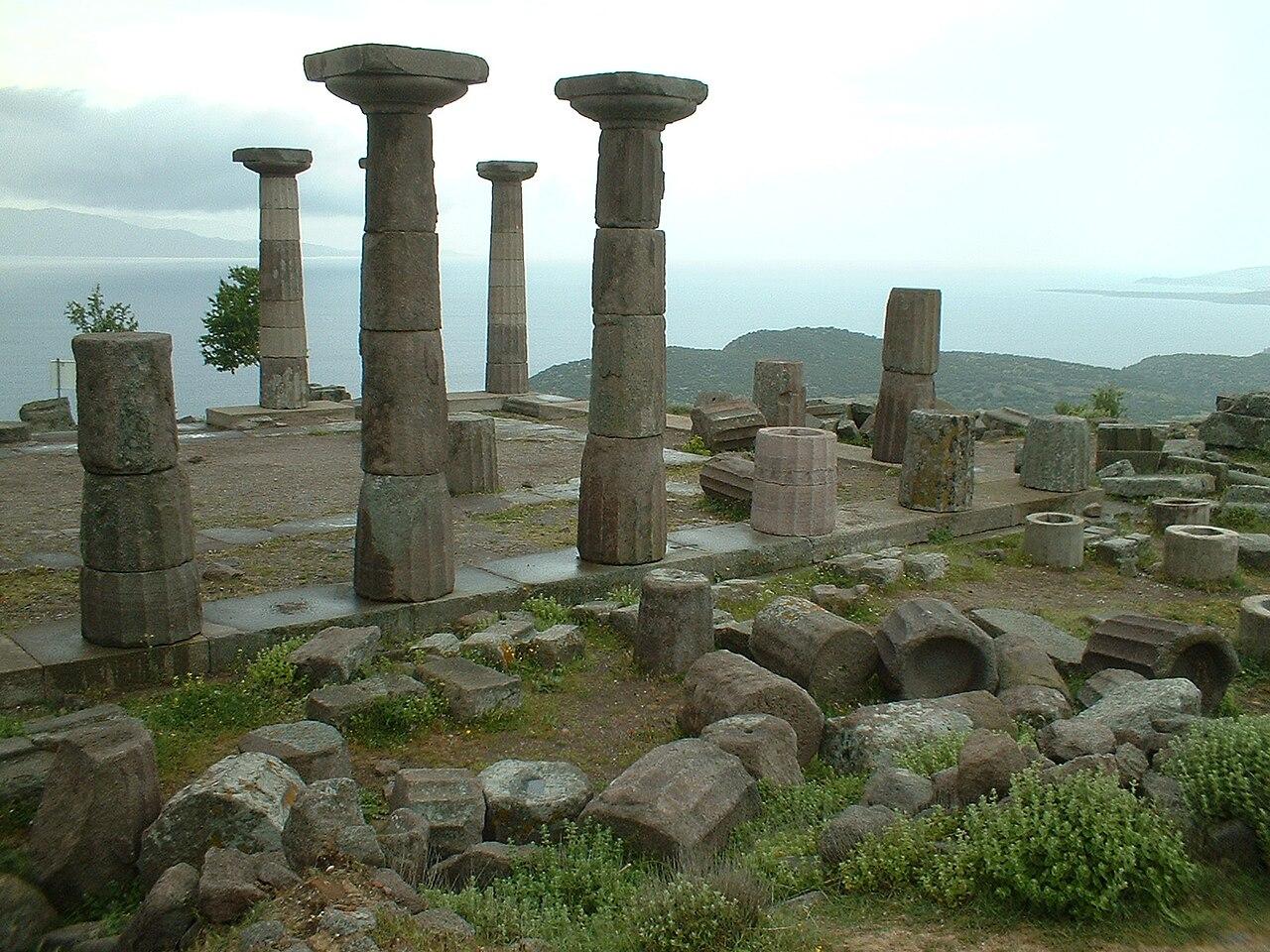 Assos Ören Yeri — Çanakkale antik kent rehberi
