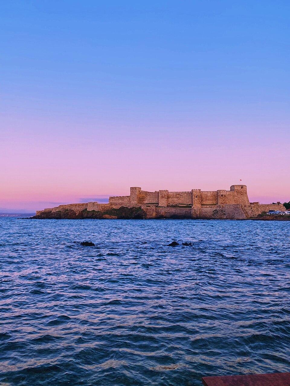 Bozcaada bağları ve şarap kültürü