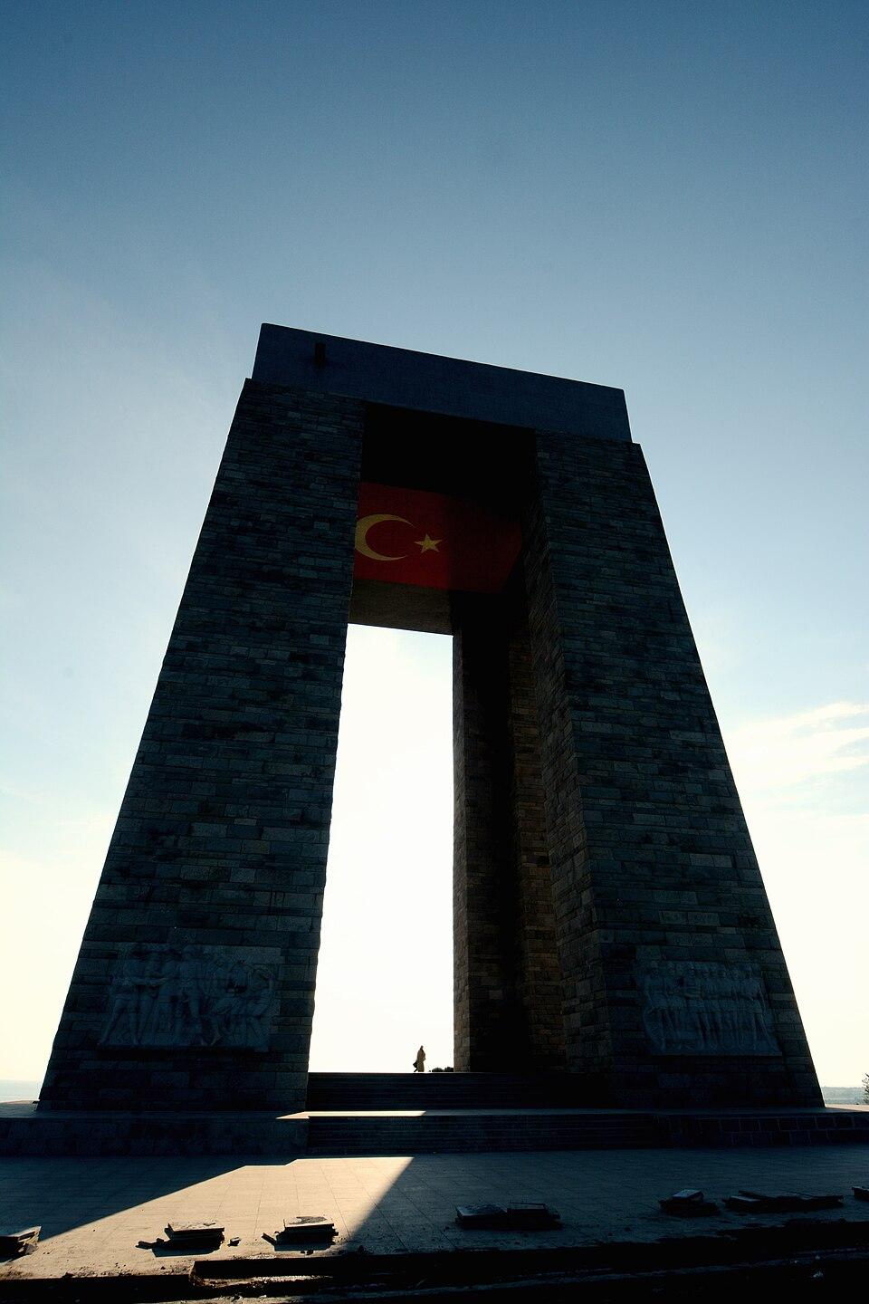 Şehitler Abidesi